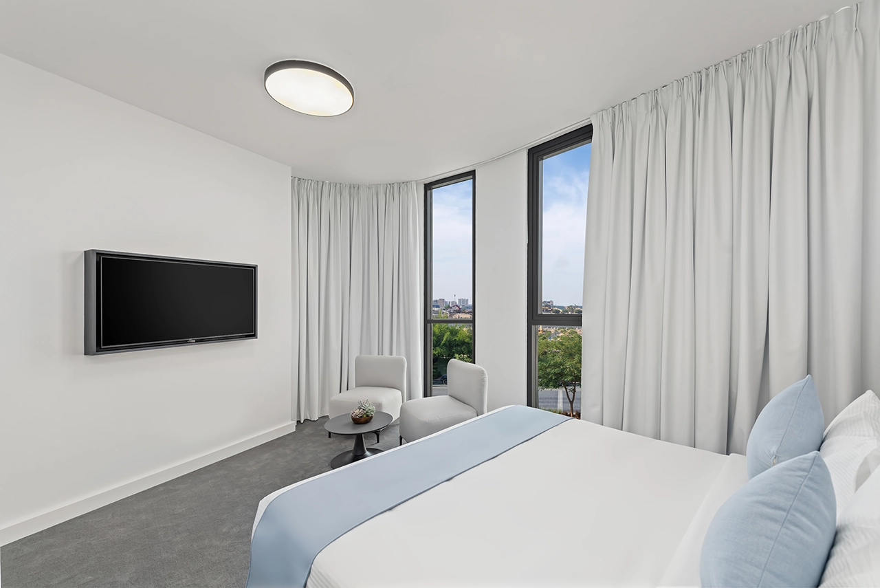 Signature room 5 copy.webp