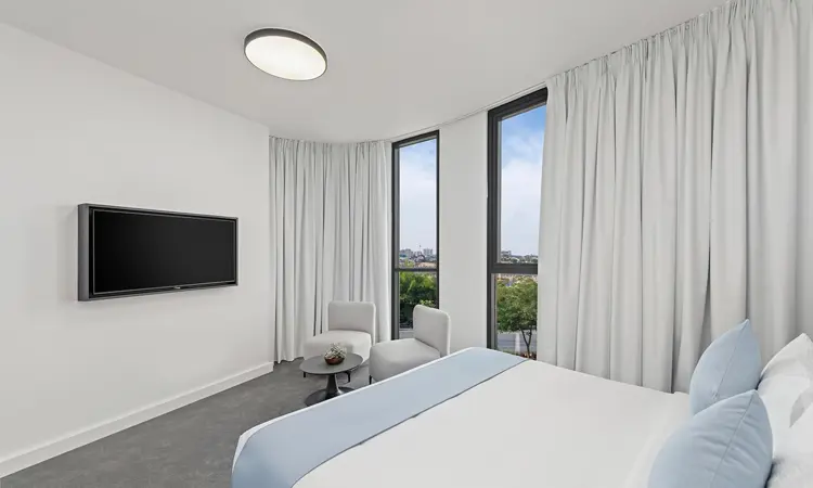 Signature room 5 copy.webp