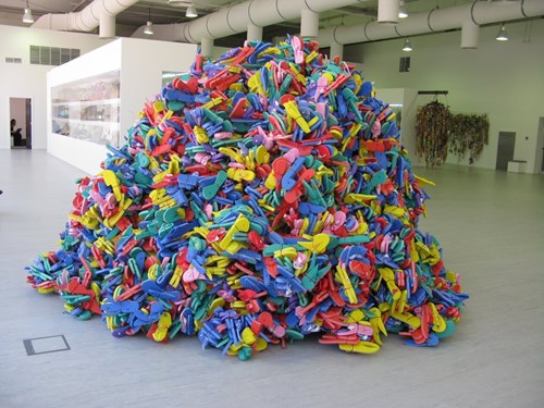 Umbraco.Cms.Core.Models.MediaWithCrops`1[Umbraco.Cms.Web.Common.PublishedModels.Image]??.Name