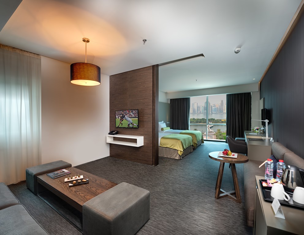 Umbraco.Cms.Core.Models.MediaWithCrops`1[Umbraco.Cms.Web.Common.PublishedModels.Image]??.Name