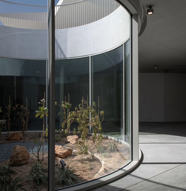 8 2020 08 09 Saf The Flying Saucer Press 8934