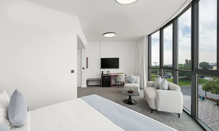 Signature room 2 copy.webp