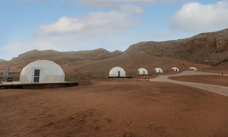 Large Moon Retreat 2