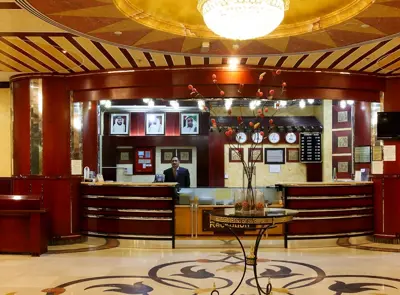 Al Bustan Tower Hotel Suites.webp