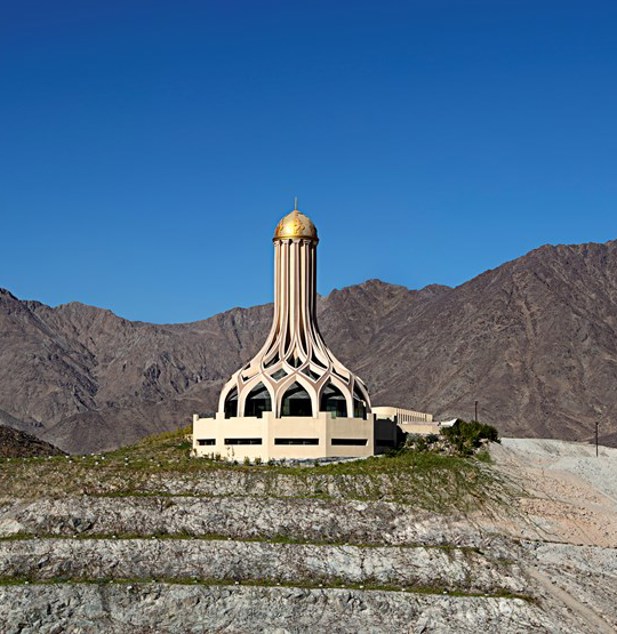 Resistance Monument2