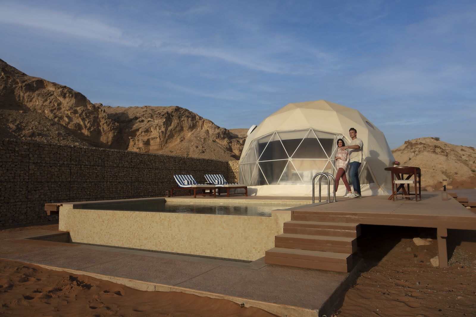 Large Moon Retreat 6