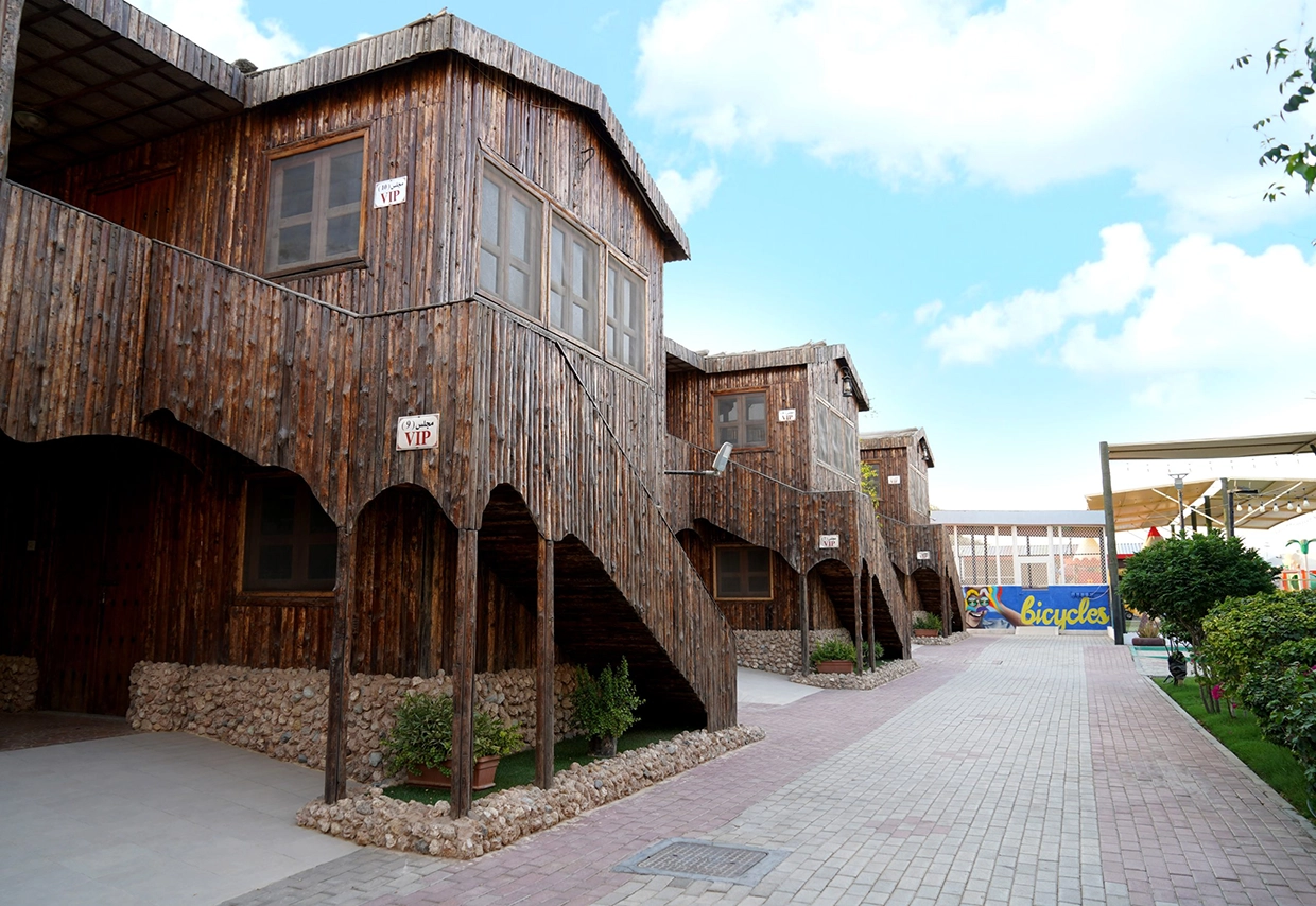 Umbraco.Cms.Core.Models.MediaWithCrops`1[Umbraco.Cms.Web.Common.PublishedModels.Image]??.Name